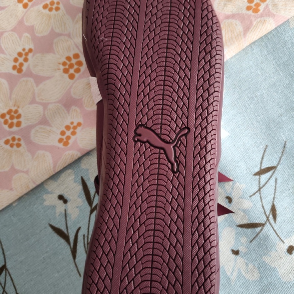 Puma Girls Burgundy, Pink & White Mary Jane Flats with Bows - Picture 7 of 7
